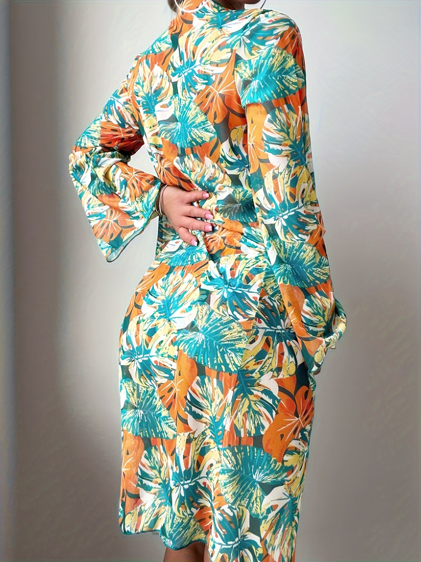 Bikini Tropical + vêtements pardessus