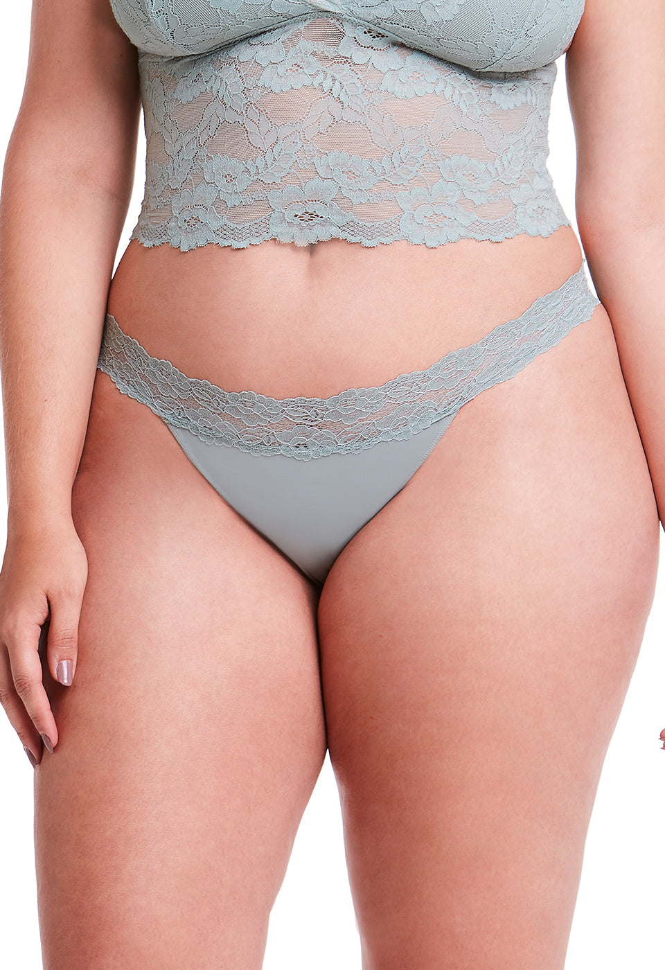 Tanga Dentelle Self