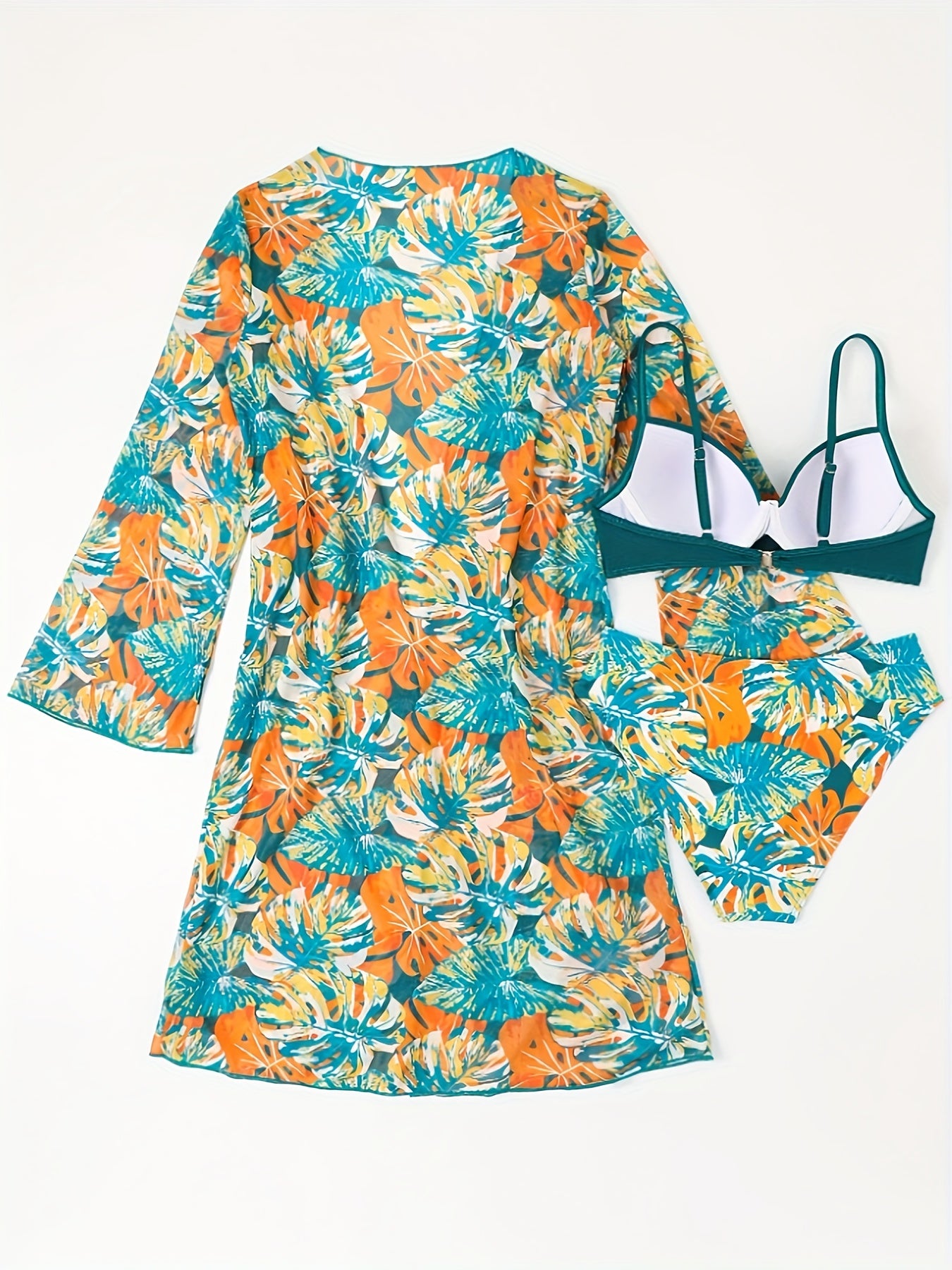 Bikini Tropical + vêtements pardessus